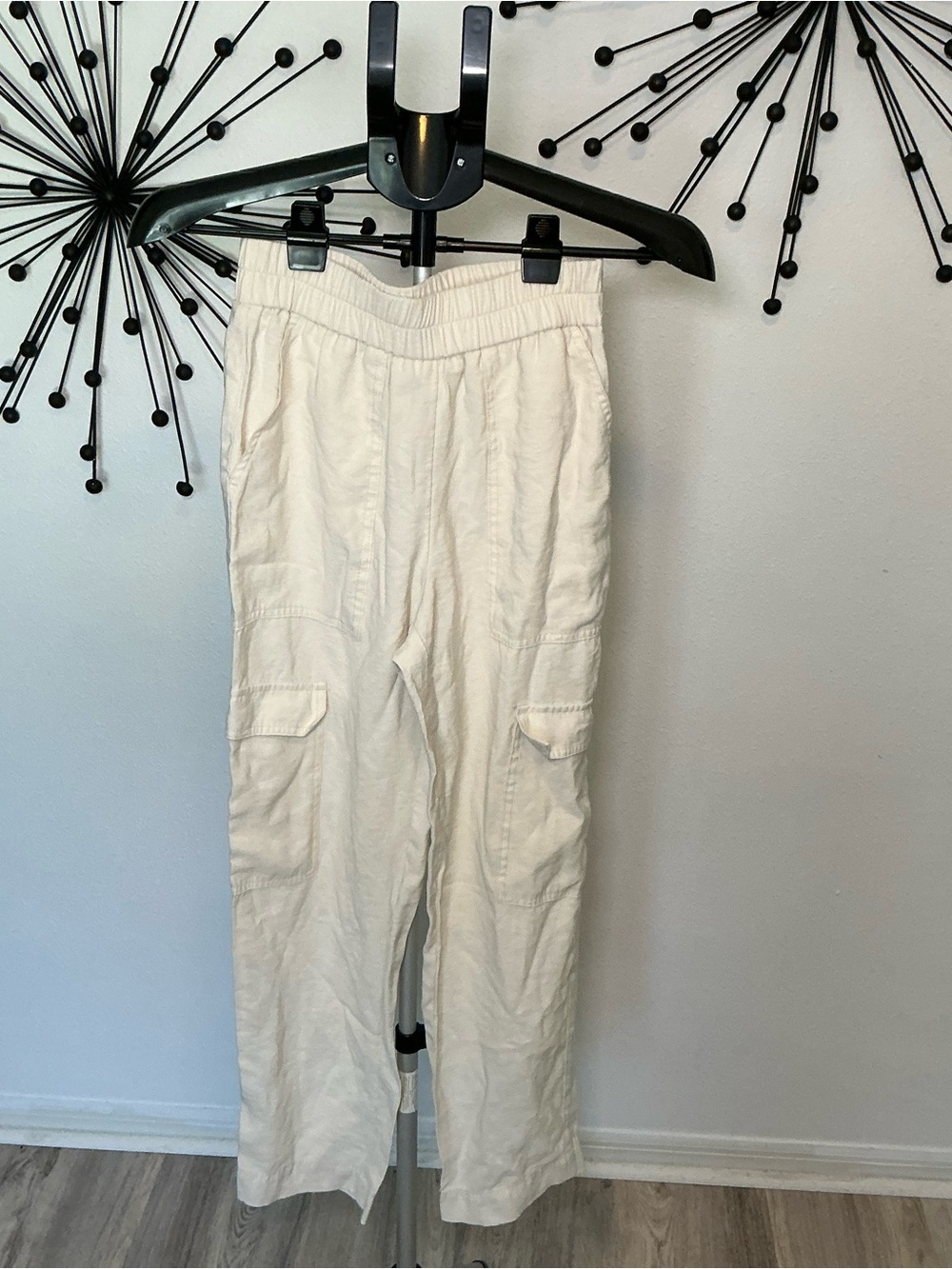 A New Day White Cargo Straight Leg Pants XS Lightweight Utility Pants